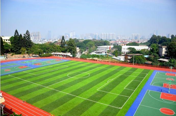 学校操场